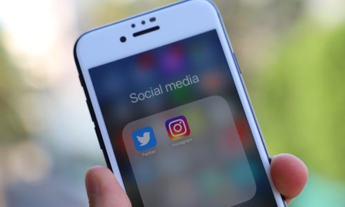 Como as redes sociais influenciam nossa vida